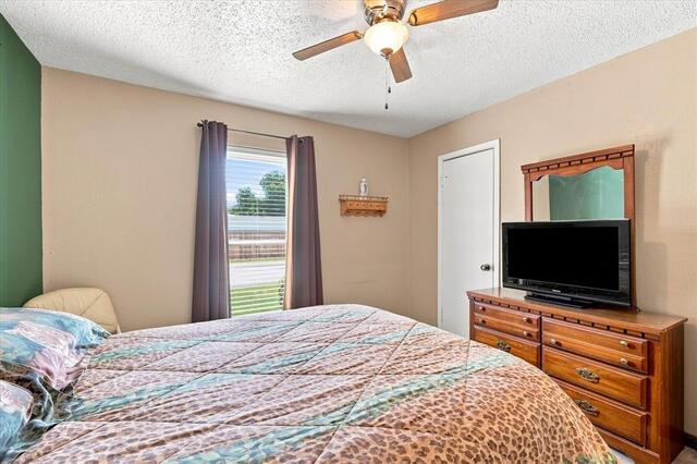 914 Reno, Street Lewisville, TX photo 26