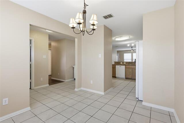 2305, Northway Denton, TX photo 8
