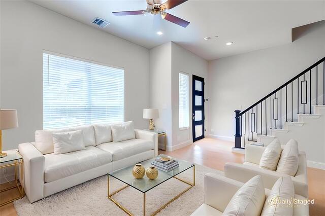 2917 Troutt, Drive Carrollton, TX photo 2