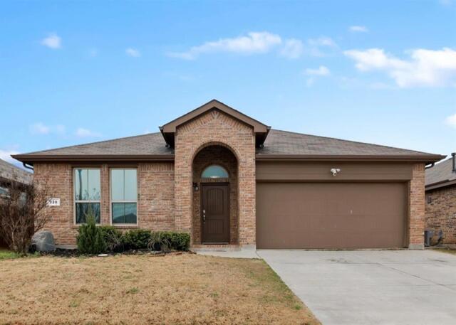320 Grassland, Drive Denton, TX photo 2