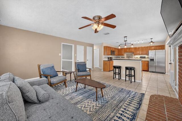 1632 Fuqua Drive, Flower Mound, TX photo 11
