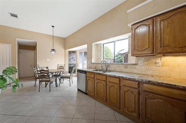206 Carolina, Court Coppell, TX photo 16