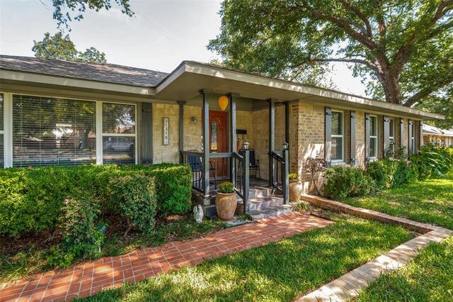 1515 Francis, Street Carrollton, TX photo 2