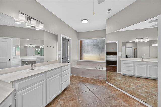 4901 Forest Hill Drive, Flower Mound, TX photo 25
