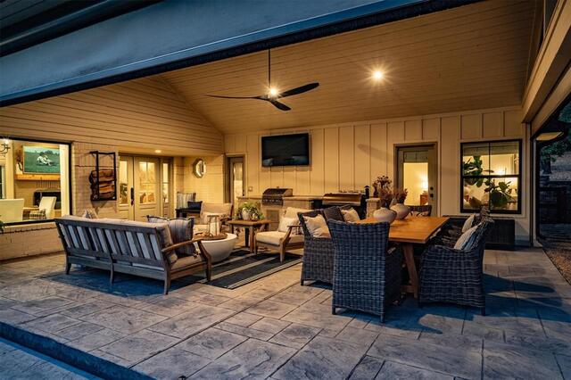 6509 Hillcrest Road, Flower Mound, TX photo 3