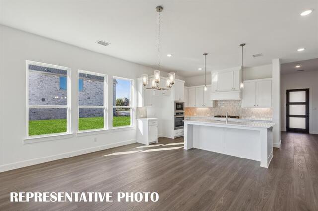 1805 Vetiver Glow, Drive Celina, TX photo 4