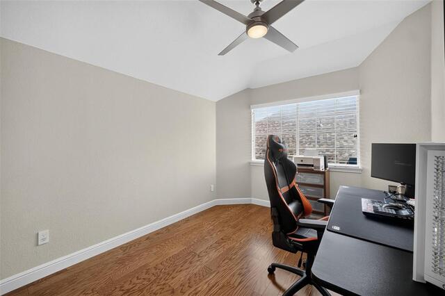 1804 Canoe, Way Carrollton, TX photo 22