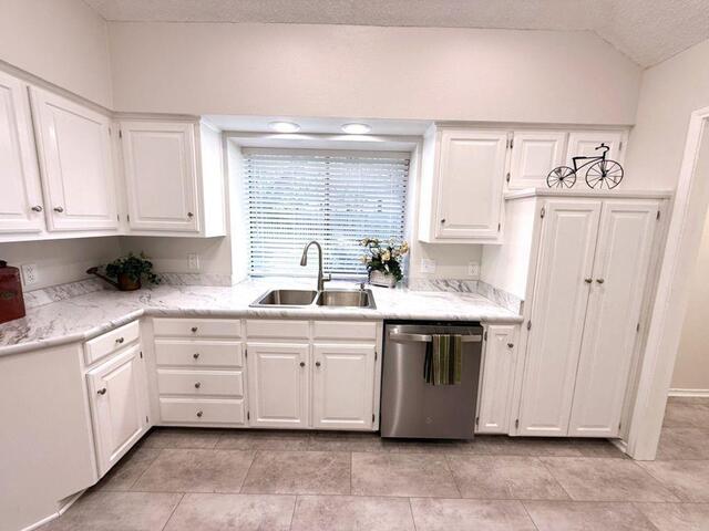 2317 Parkside, Drive Denton, TX photo 13