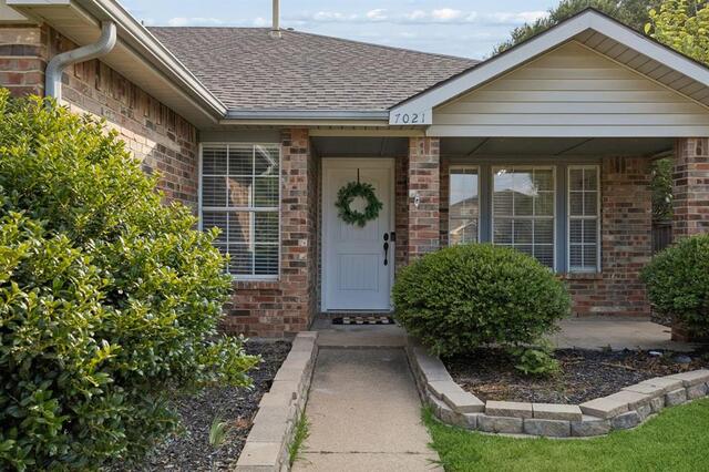 7021 Blalock Drive, The Colony, TX photo 2