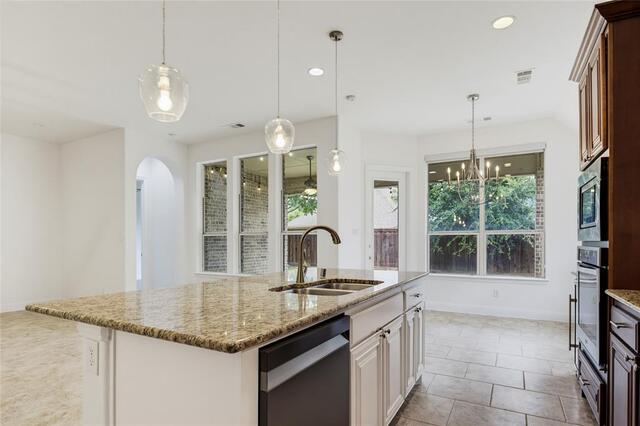 8272 Haltered Horse, Lane Frisco, TX photo 16