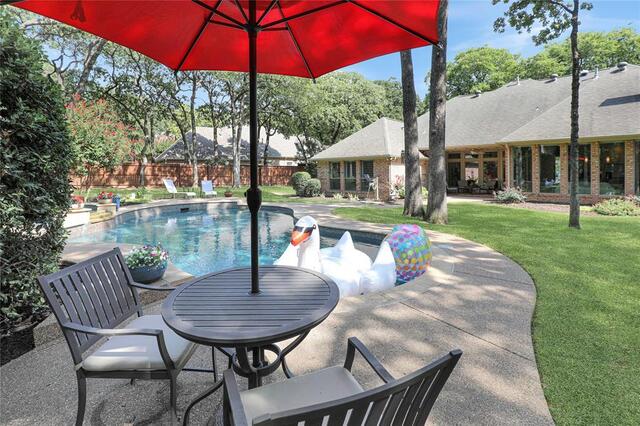 802 Brazos, Drive Southlake, TX photo 10