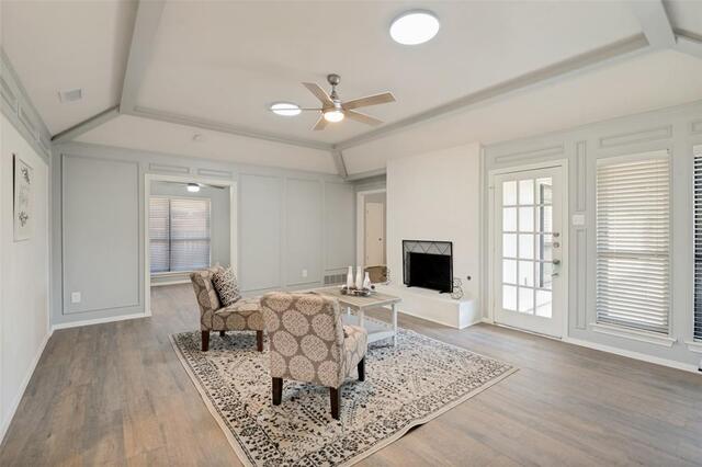 2213 Trinity Springs, Drive Carrollton, TX photo 3