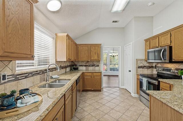 817 Aylesbury, Drive Allen, TX photo 13