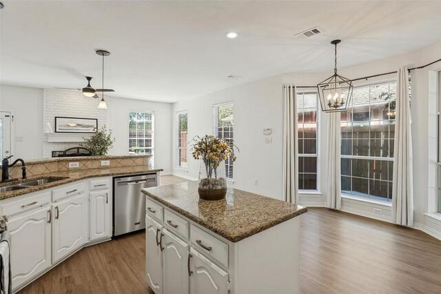 1364 Wentworth, Drive Lewisville, TX photo 11