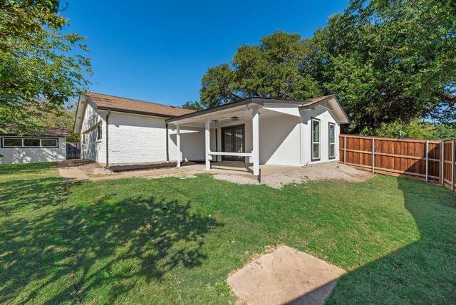 3101 Abbey, Road Carrollton, TX photo 17
