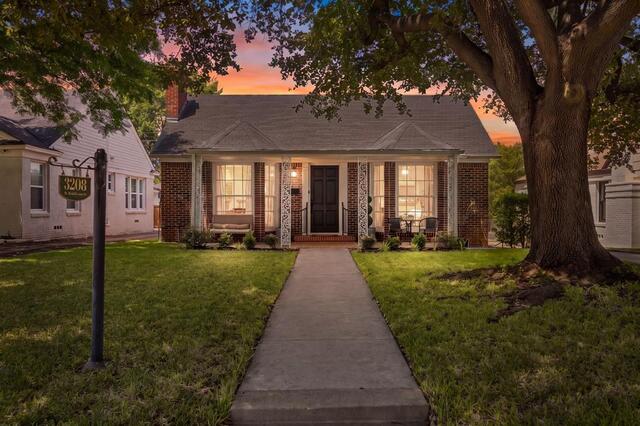 3208 W Biddison Street, Fort Worth, TX image
