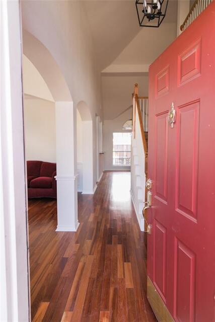 404 Belmont, Court Lewisville, TX photo 2