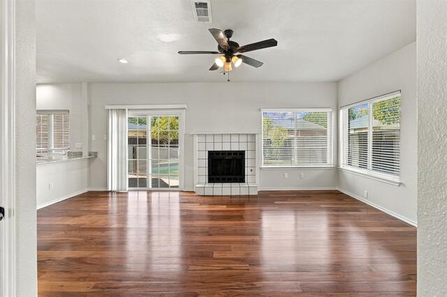 4205 Red Spruce, Lane Carrollton, TX photo 6