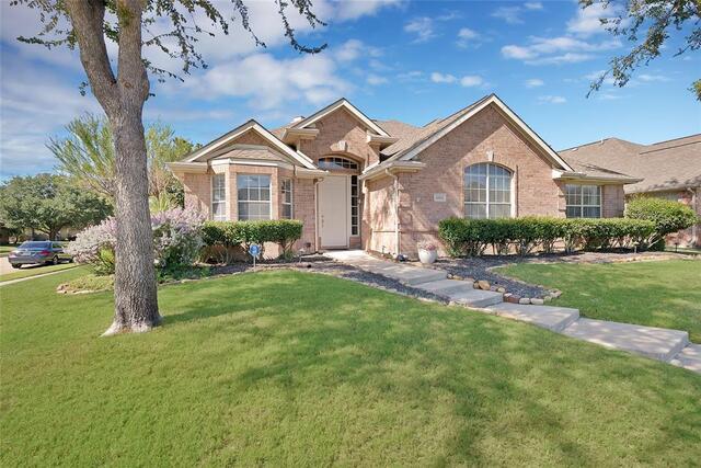 1801 Clark, Drive Carrollton, TX photo 2