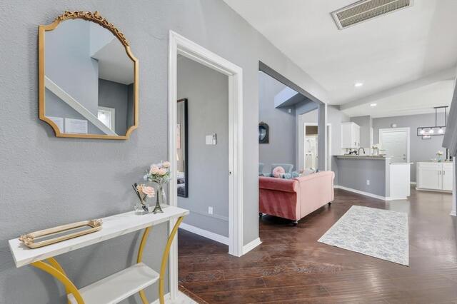 537 Purdue, Drive Lewisville, TX photo 6