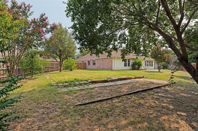 1412 Sleepy Hollow, Drive Allen, TX photo 3