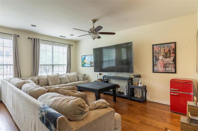 2529 Jacobson, Drive Lewisville, TX photo 3