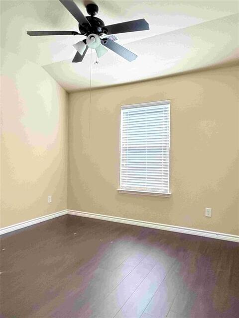2400 Jonathan Creek Drive, Little Elm, TX photo 8