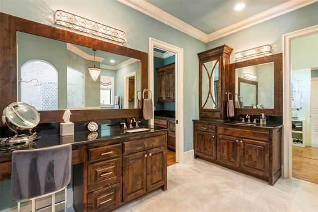 200 Regency, Court Denton, TX photo 24