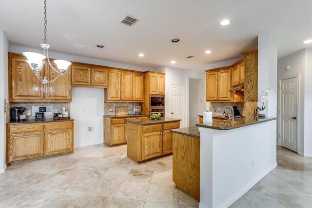 1702 Meridian, Court Keller, TX photo 18