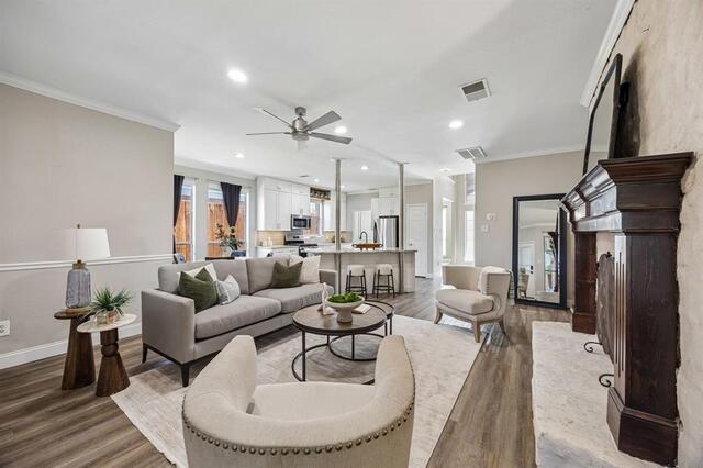 804 Summit, Pointe Lewisville, TX photo 12