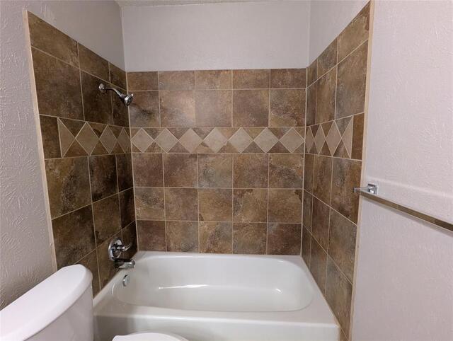 2727 Colonial, Drive Carrollton, TX photo 30