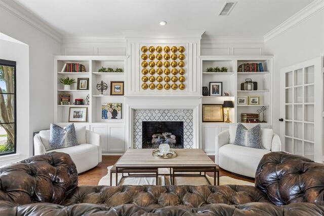 2204 Winding Hollow Lane, Plano, TX image