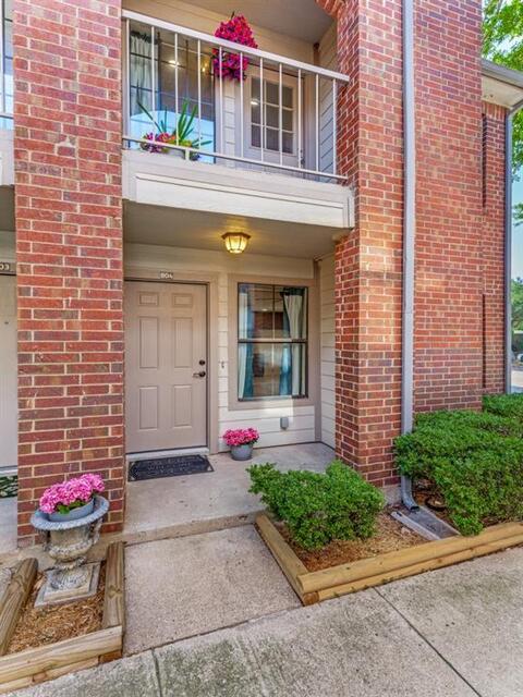 3253 Donnelly Circle 804, Fort Worth, TX image