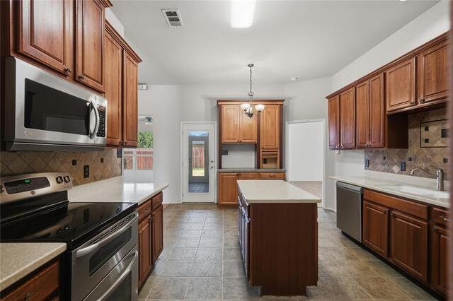1701 Manten, Boulevard Denton, TX photo 13