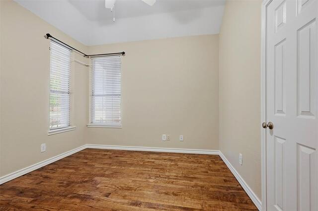 841 N Old Orchard, Lane Lewisville, TX photo 21