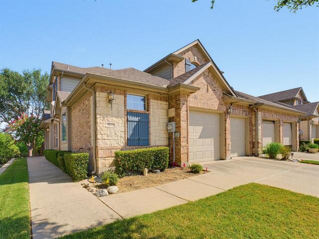 1833 Brookview, Drive Carrollton, TX photo 2