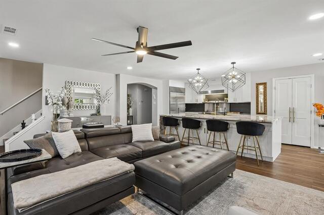 4093 Brazos, Drive Carrollton, TX photo 14