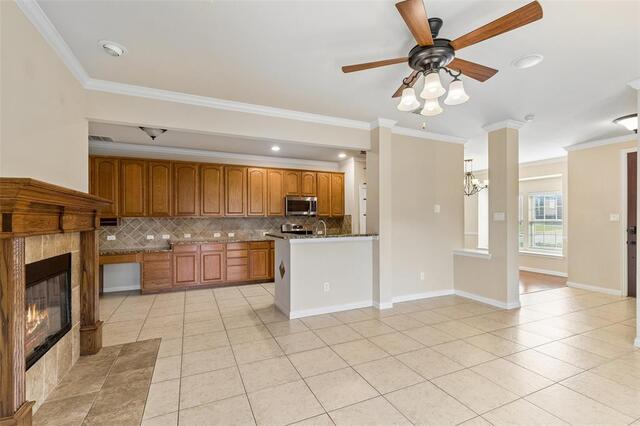 4313 Kestrel, Way Carrollton, TX photo 8
