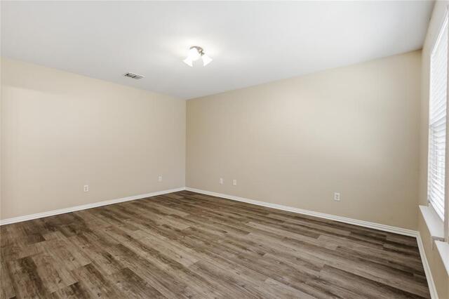 2305, Northway Denton, TX photo 24