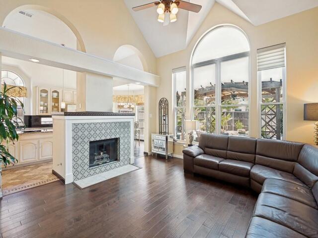 2700 Meadow Hills, Lane Plano, TX photo 7