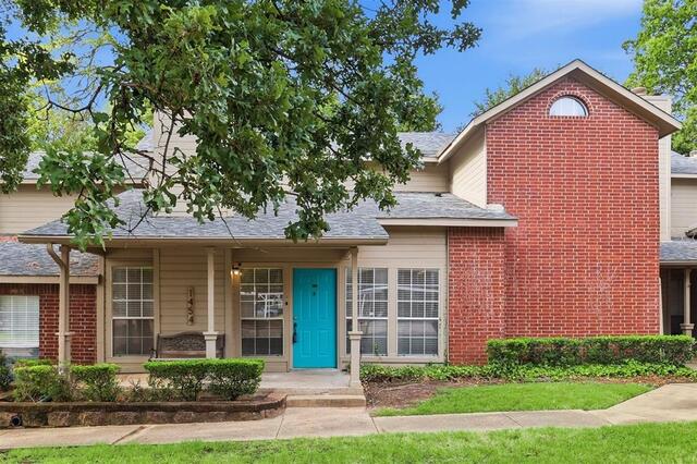 1454 Meadowood Village Drive, Fort Worth, TX image