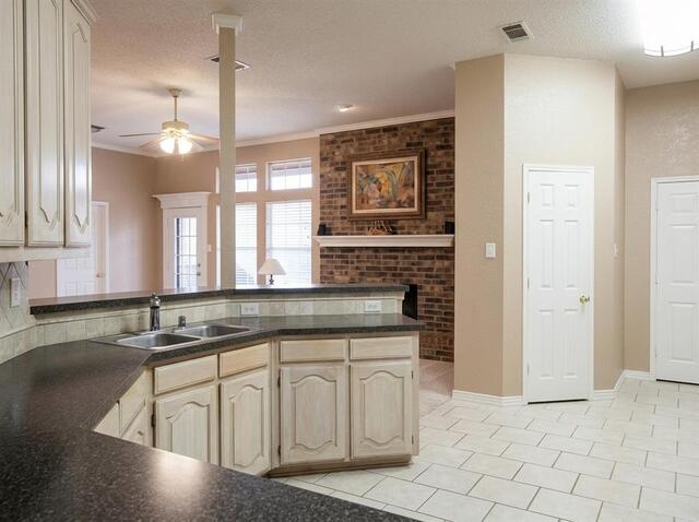 2306 Summit, Drive McKinney, TX photo 7