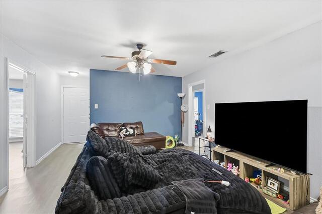 921 Baldwin, Street Denton, TX photo 7