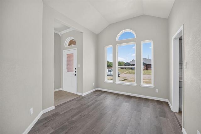 5800 Baker Drive, The Colony, TX photo 6
