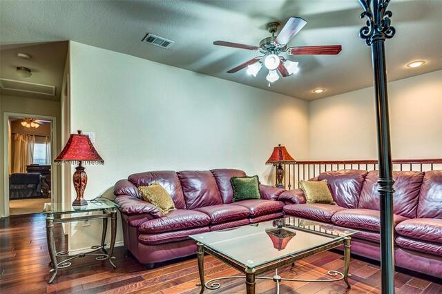 1040 Lucy, Lane Allen, TX photo 26
