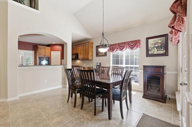 7608 Hinkley Oak, Drive Denton, TX photo 11