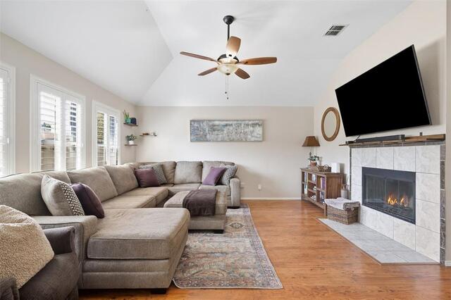 1930 Livingston Lane, Little Elm, TX photo 8