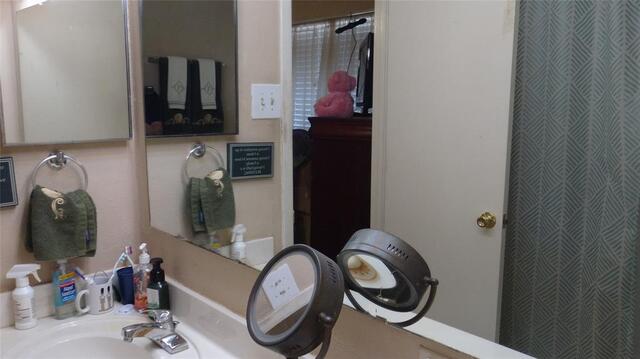 2107 Bordeaux, Drive Carrollton, TX photo 7