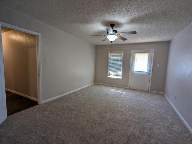 2727 Colonial, Drive Carrollton, TX photo 21