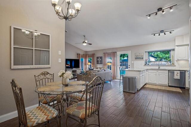 4320 Hillshire Court, Flower Mound, TX photo 11